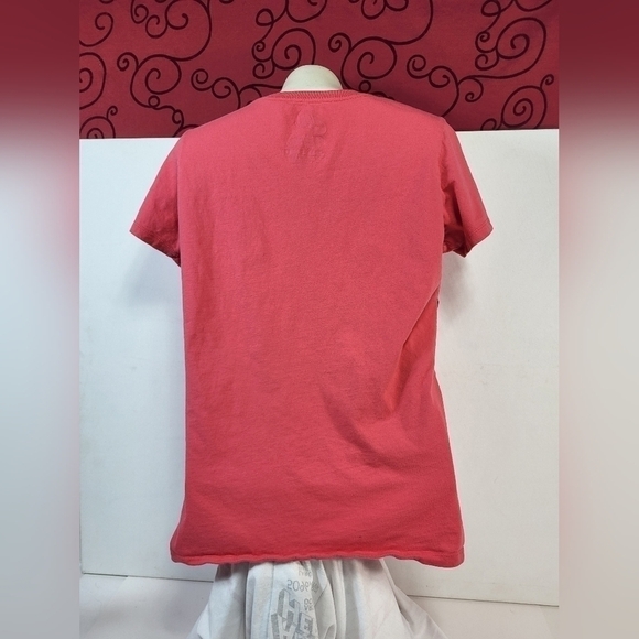 Nike Pink "Just Do It" T-Shirt - Picture 5 of 8